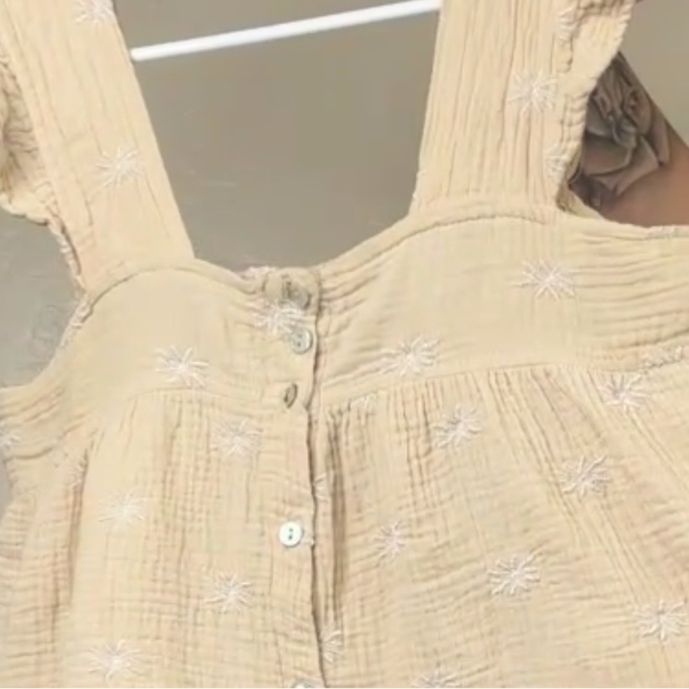 Joie Cream Embroidered blouse size Small - Picture 3 of 3
